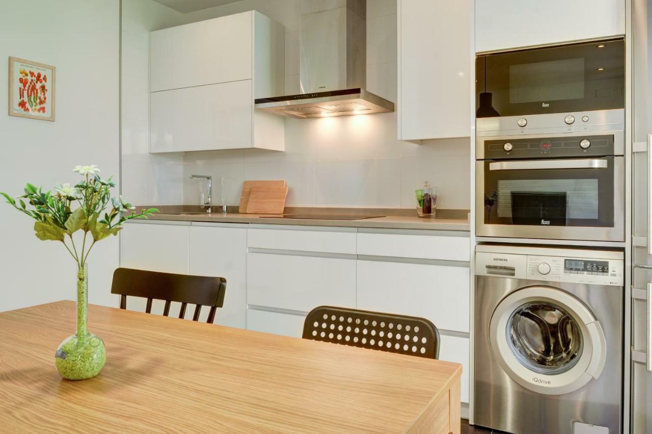 Apartamentos San Lazaro 2 Zaragoza Kültér fotó