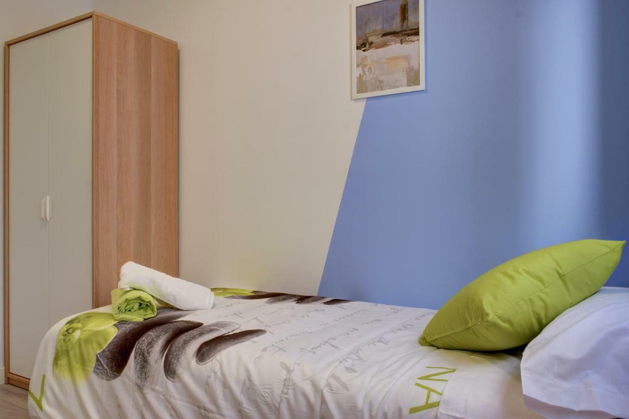 Apartamentos San Lazaro 2 Zaragoza Kültér fotó